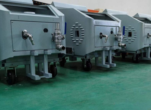 從后勤保障到戰(zhàn)力倍增：泰諾模具軍工清洗車(chē)錨定智能洗消新賽道