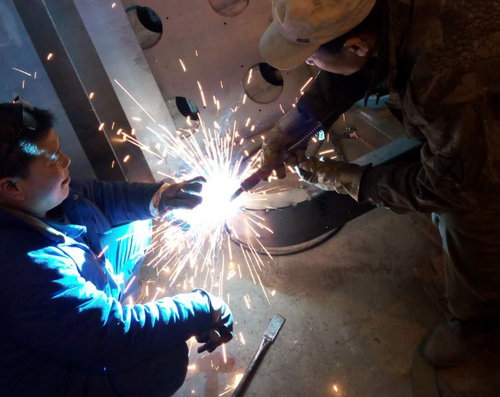 怎么調(diào)整激光切割頭各項(xiàng)參數(shù)