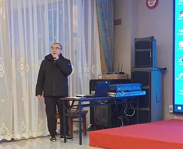 煙臺(tái)泰諾模具有限公司聚餐366